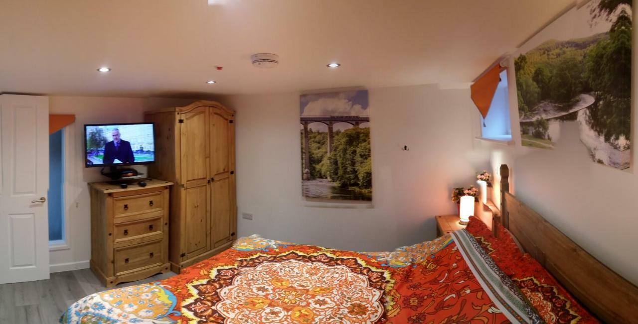 Welsh Row House Daire Llandegla Dış mekan fotoğraf