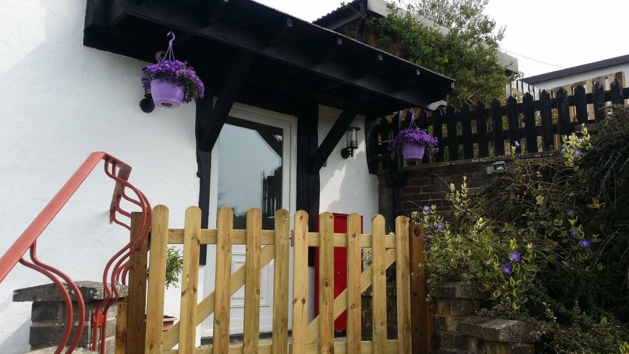 Welsh Row House Daire Llandegla Dış mekan fotoğraf